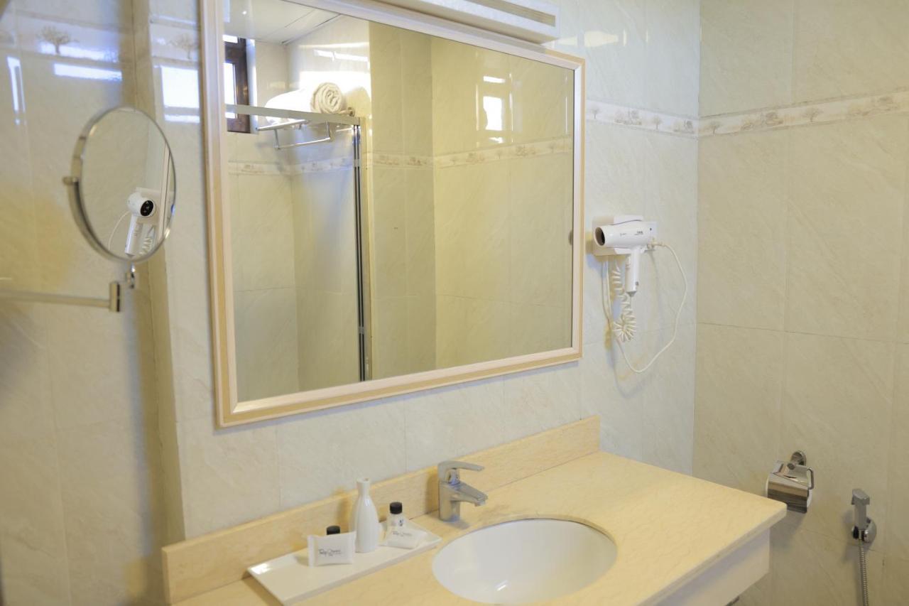 Tolip Olympia Hotel Addis Abeba Esterno foto